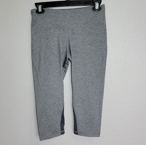 Zella Grey  Crop leggings /S.